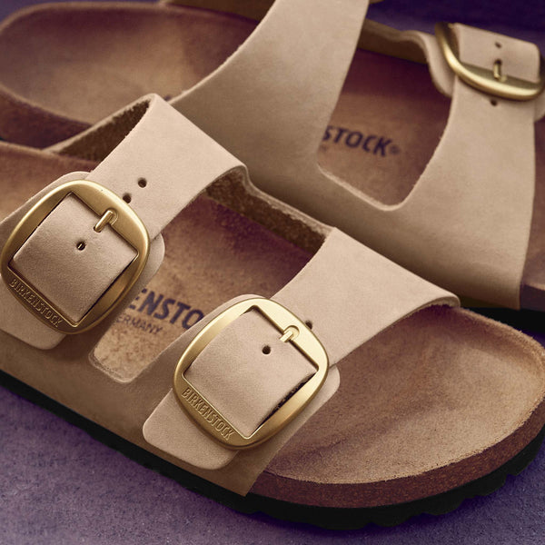 Birkenstock Arizona Leather Big Buckle Sandals in Sandcastle