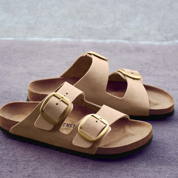 Birkenstock Arizona Leather Big Buckle Sandals in Sandcastle