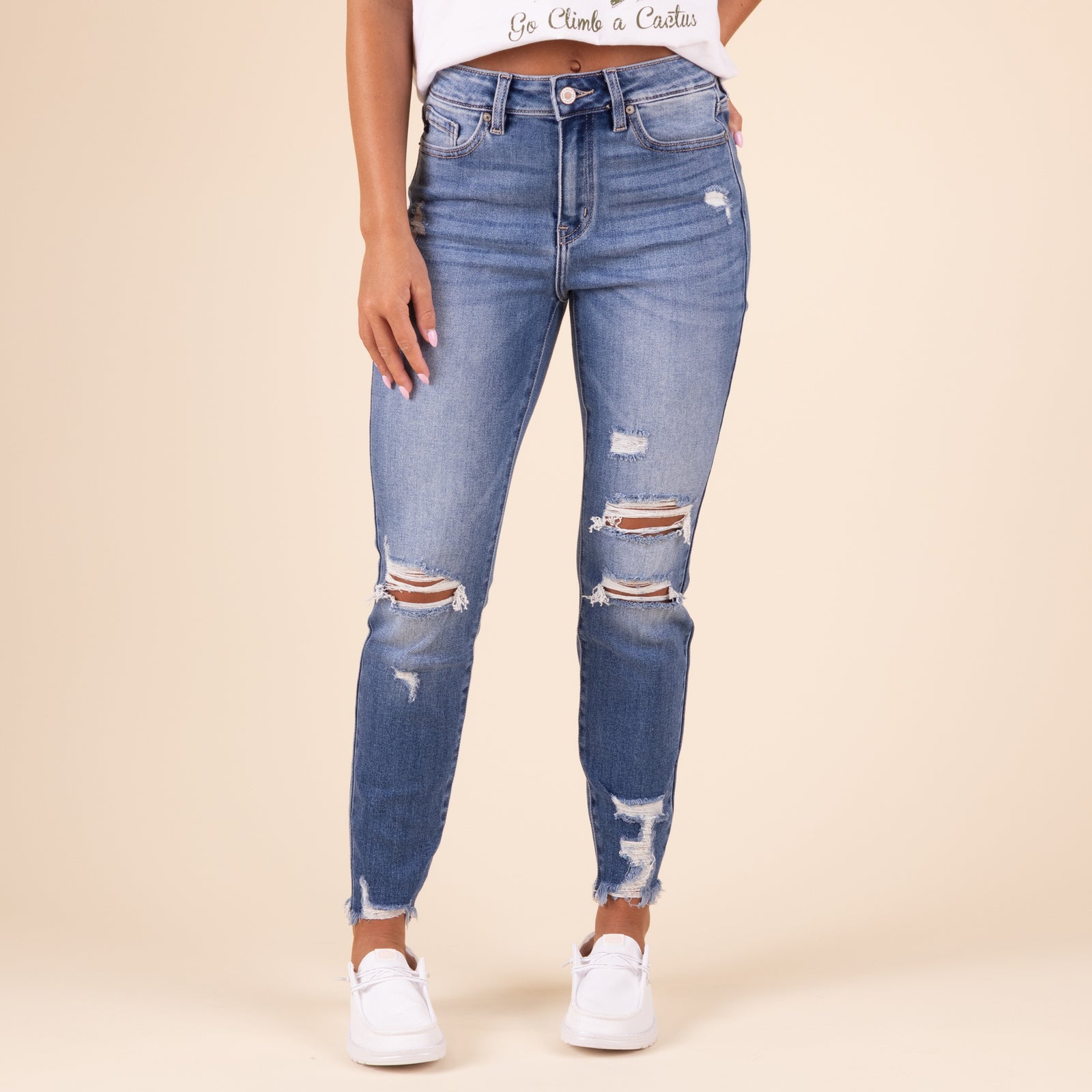 The Lys Distressed Skinny Jean