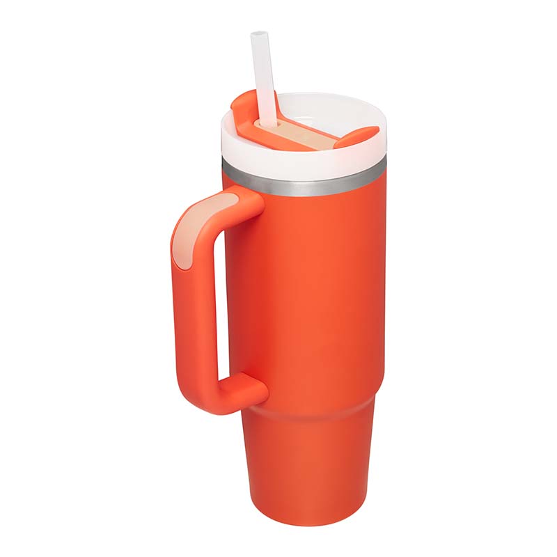The 30oz Quencher H2.0 Flowstate™ Tumbler in Tiger Lily
