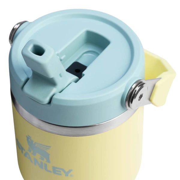 The 14oz IceFlow Flip Straw in Pomelo