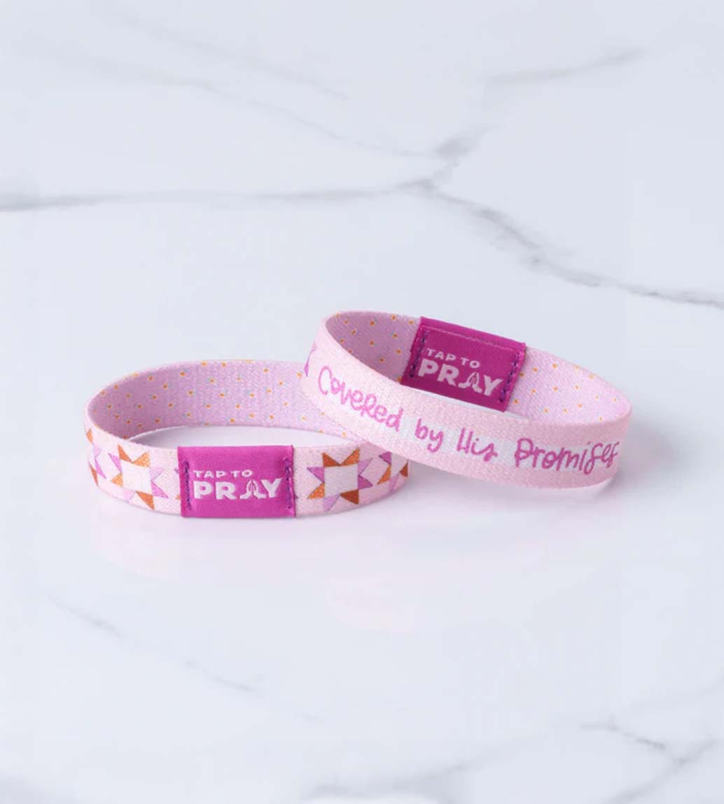 Versible Tap To Pray Wristband in Mosaic Star 