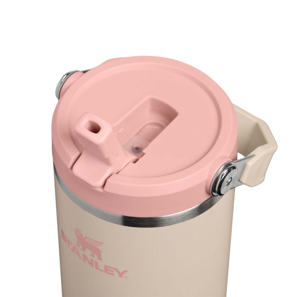 The 30oz Quencher IceFlow Flip Straw in Champagne