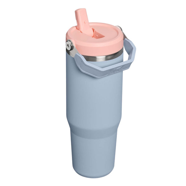 The 30oz Quencher IceFlow Flip Straw in Blue Dream