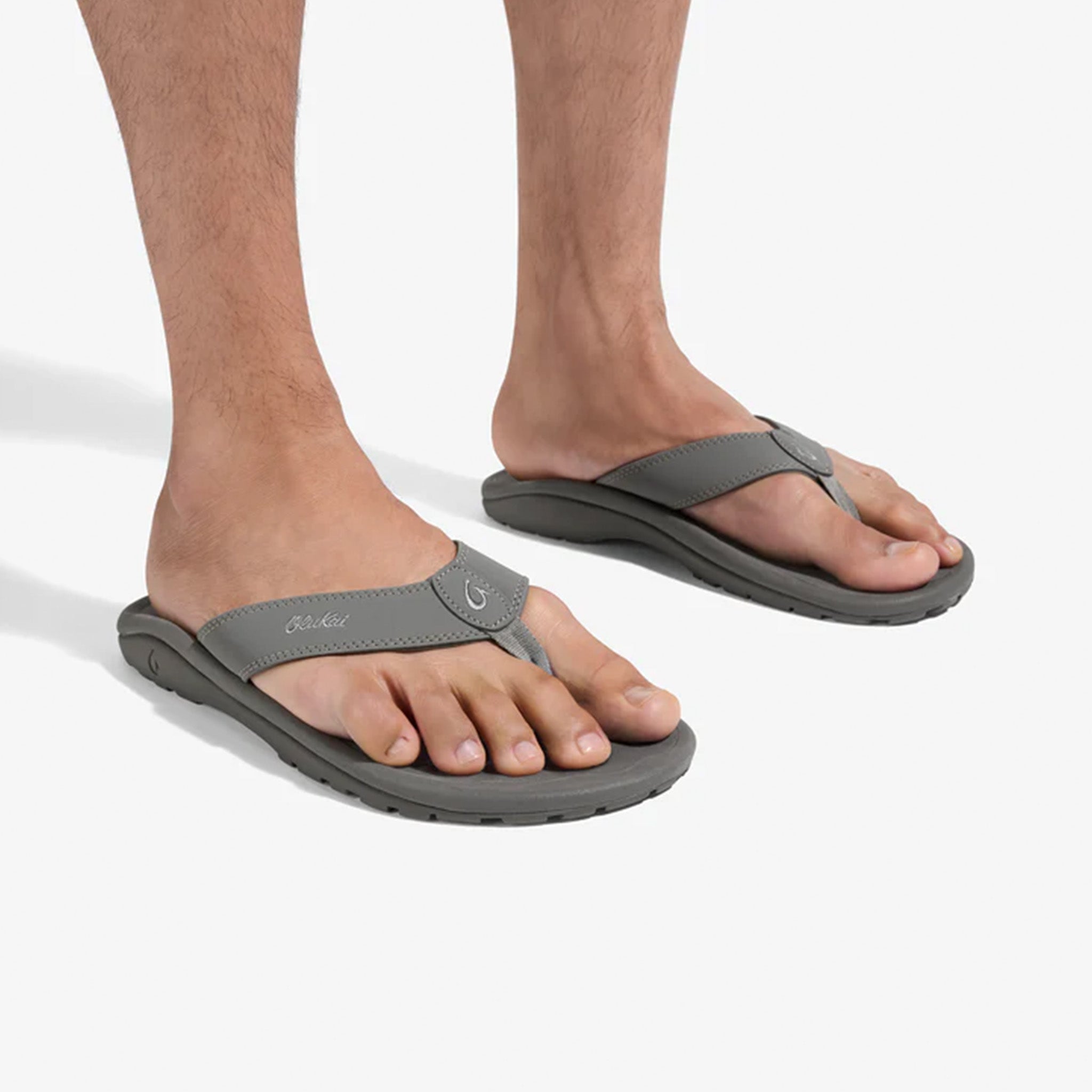 OluKai Men's 'Ohana Sandals in River Rock | Palmetto Moon