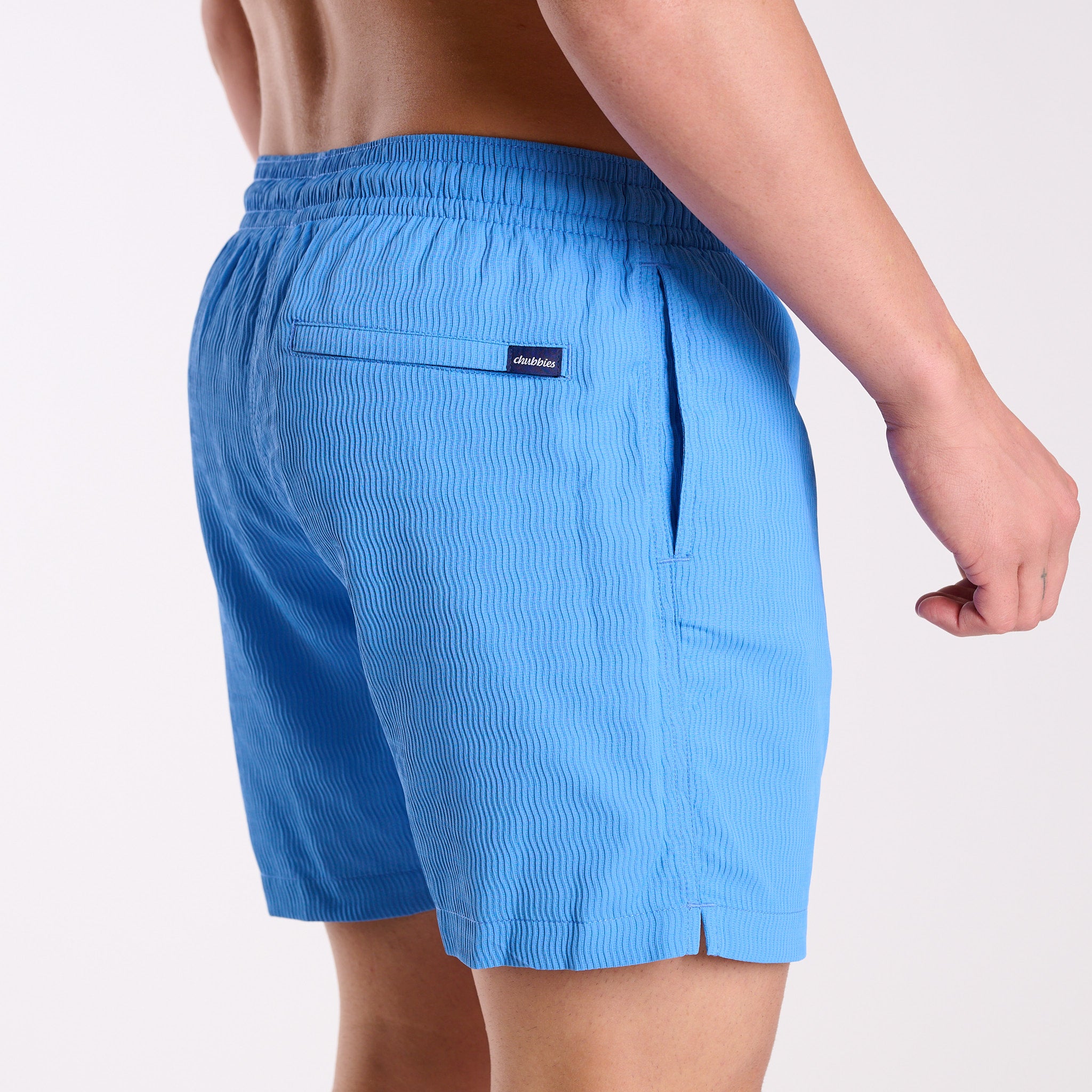 The Cascade Coolers Textured 5.5 Inch Lined Swim Shorts