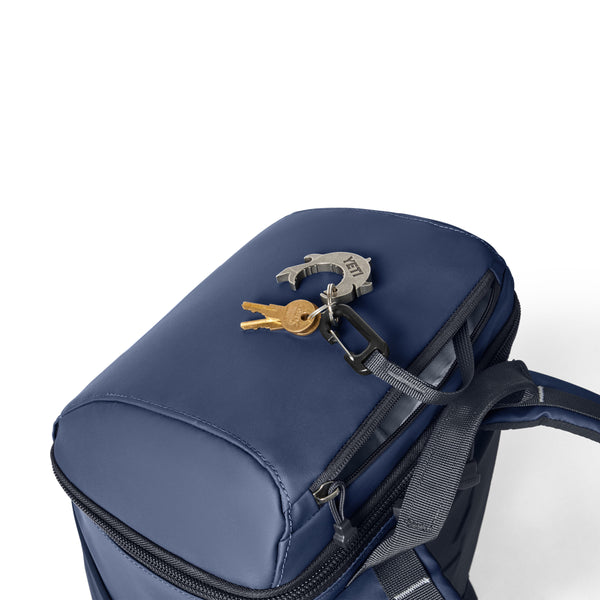 Classic Navy 20L Daytrip Insulated Backpack