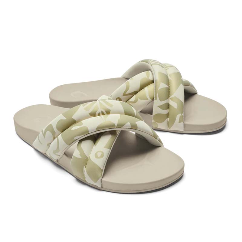 Women's Hila Puffy Slide Sandal in Bubbly and Puka