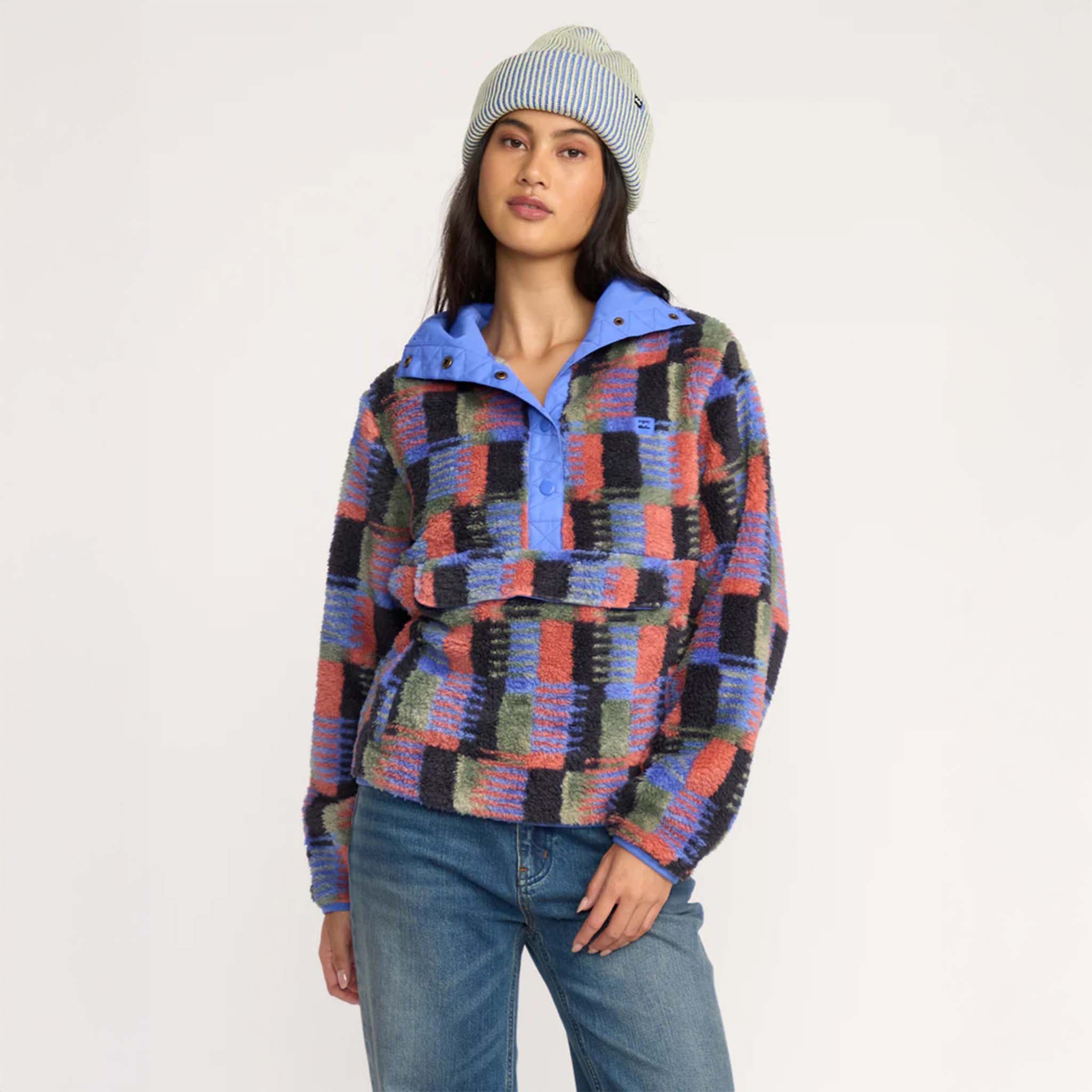 Switchback Snap Pullover
