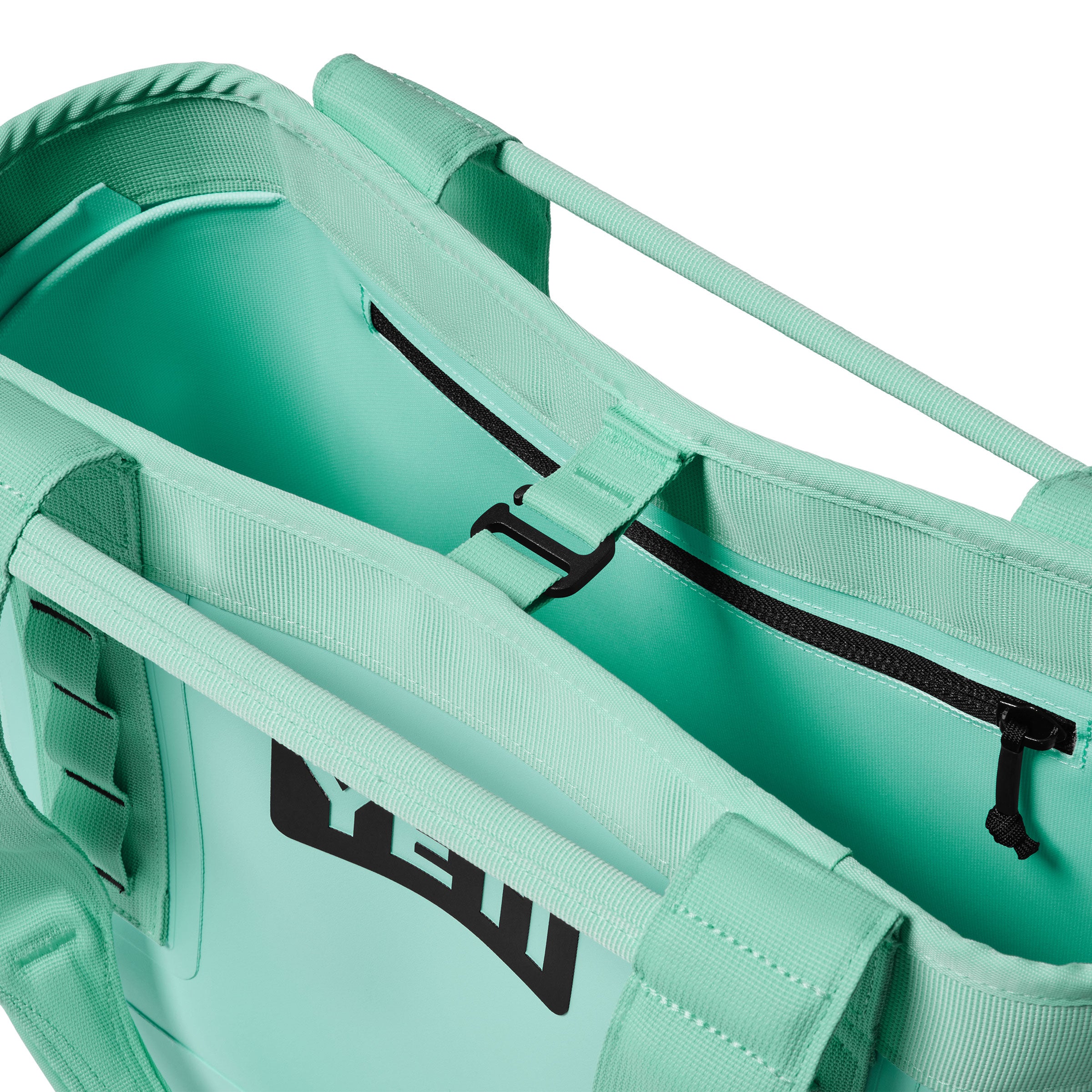 YETI Camino® Carryall 20 in Seafoam | Palmetto Moon