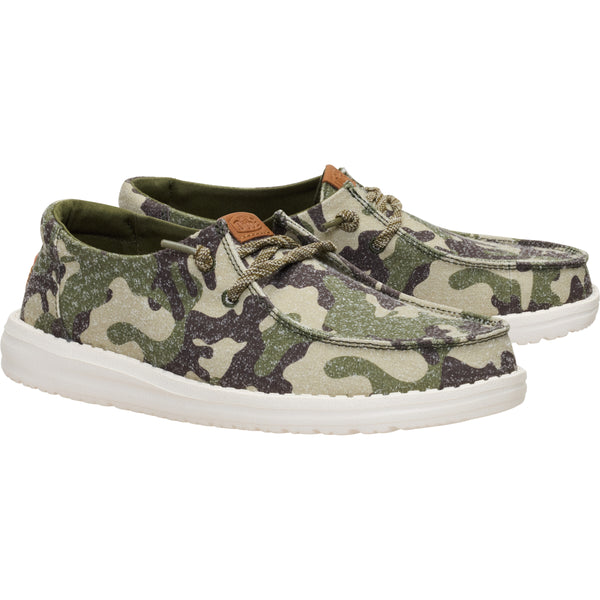 Women's Wendy Essential Shoes in Camo