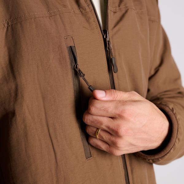 Flyway Reversible Jacket in Moss