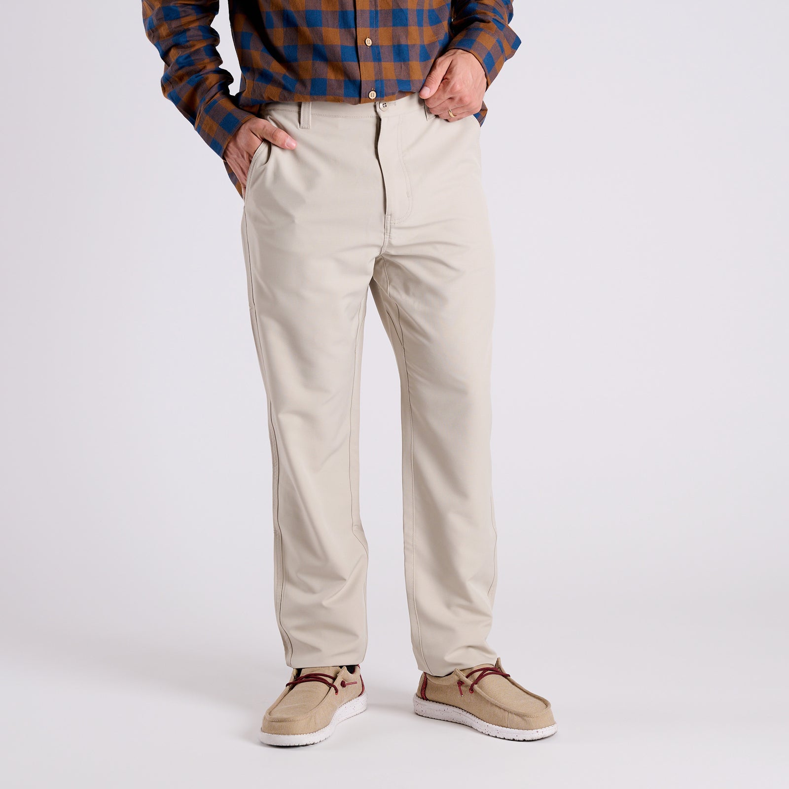 Tide Pant in Khaki