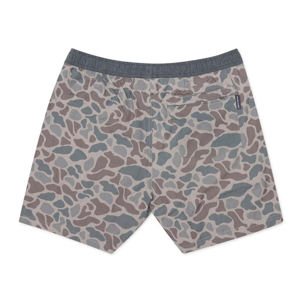 Back view flat lay of deer camo athletic shorts. The back features a zipper pocket.