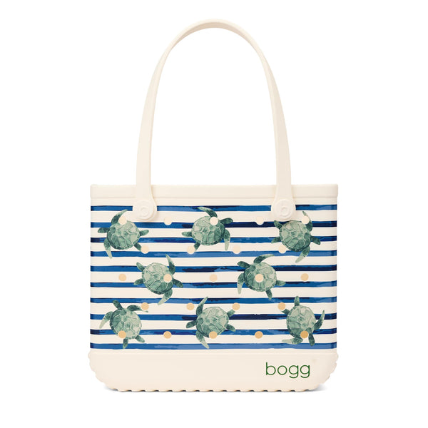 Baby Bogg Bag in Shell Yeah Turtle