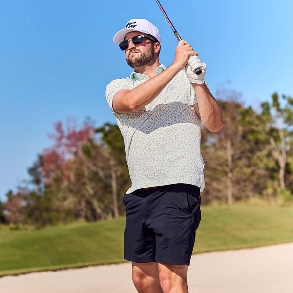 Performance Shorts in Black