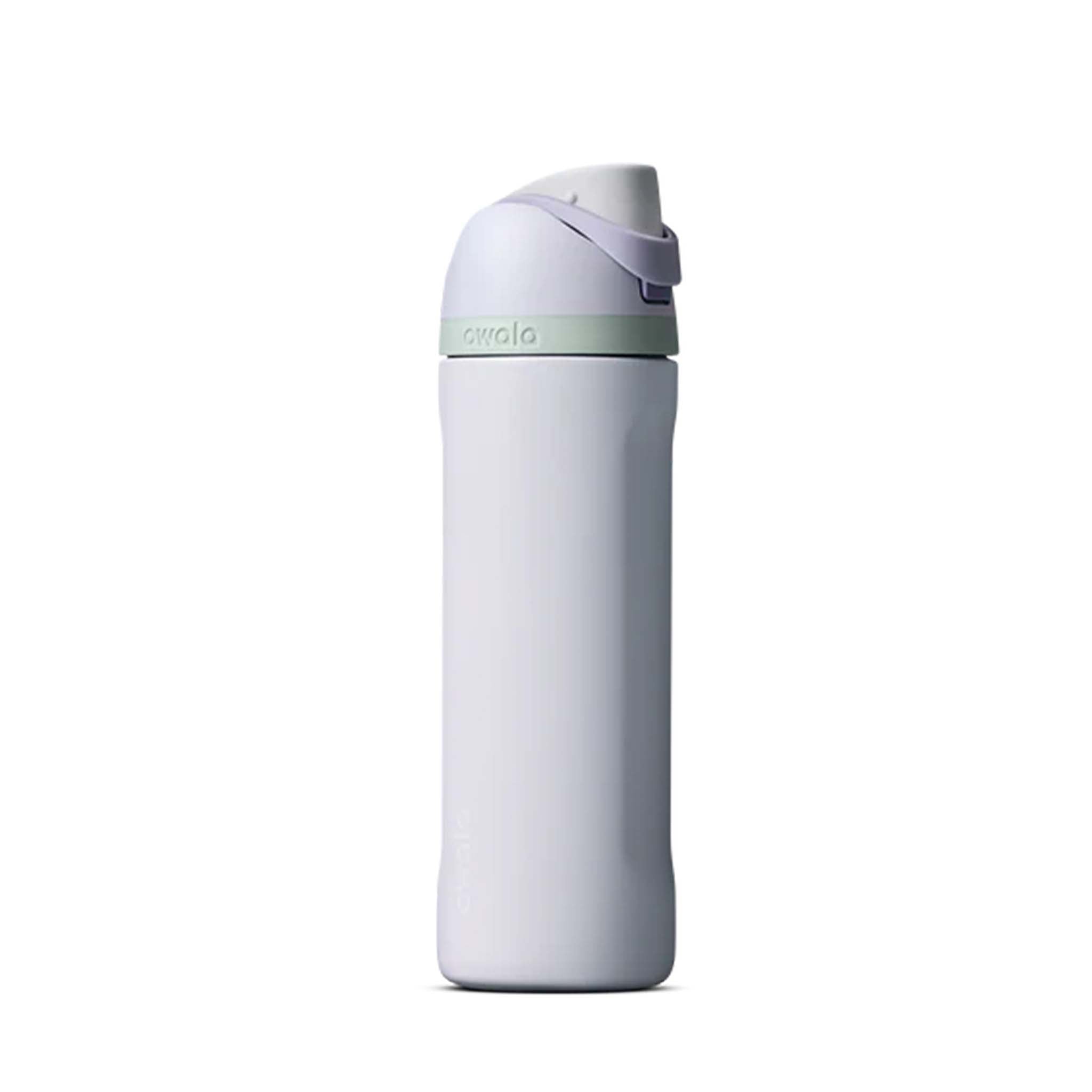 FreeSip® 24oz Stainless Steel Water Bottle in Open Air