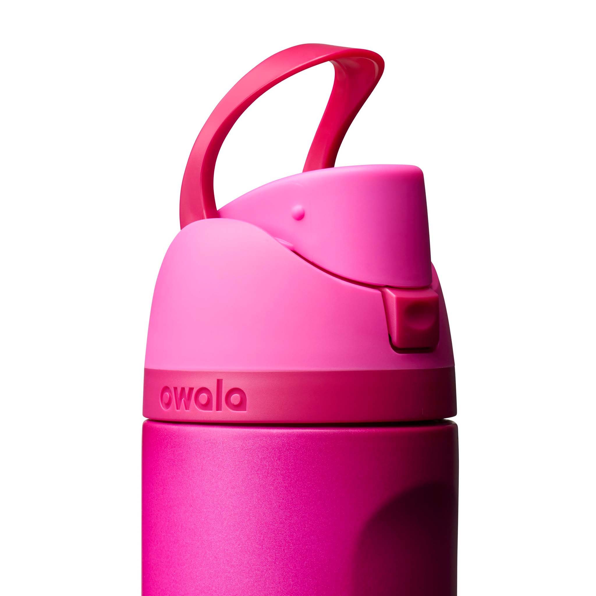 owala オワラ FreeSip Read My Lips 24oz Owala FreeSip® 24oz Stainless Steel Water Bottle in Read My Lips