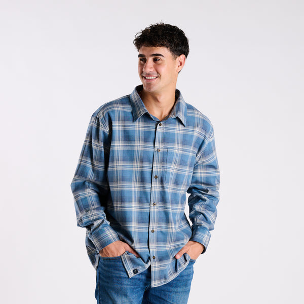 Harbor One Pocket Button Down  Flannel in Squall and Navy
