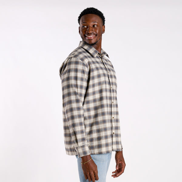 Harbor One Pocket Button Down  Flannel in Washed Black and Teak