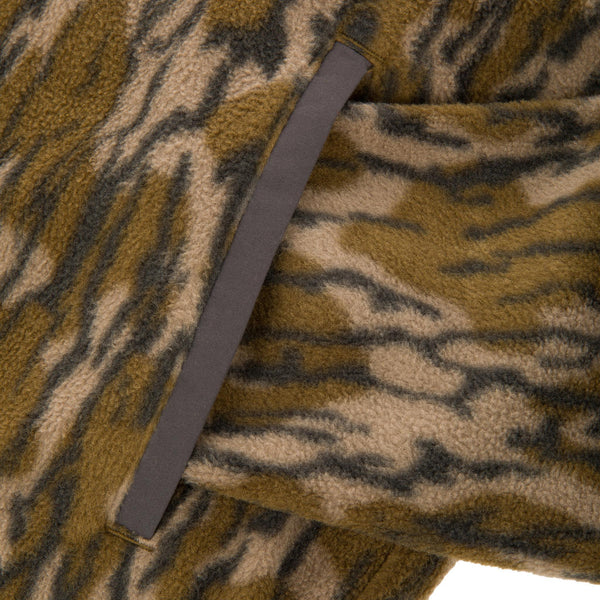 Men's Camp Fleece Quarter Zip Pullover in Moss Camo