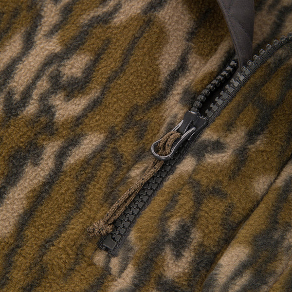Men's Camp Fleece Quarter Zip Pullover in Moss Camo