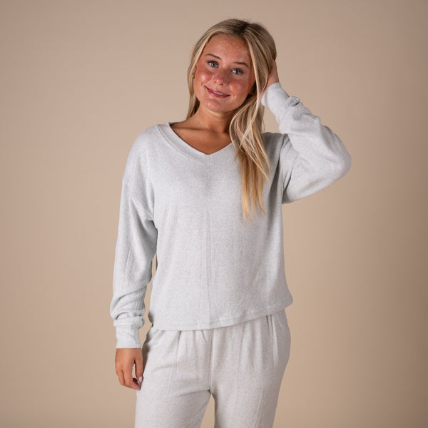 Kimberly C V-Neck Hacci Long Sleeve Lounge Top in Heathered Mint