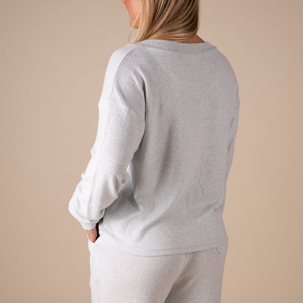 Kimberly C V-Neck Hacci Long Sleeve Lounge Top in Heathered Mint