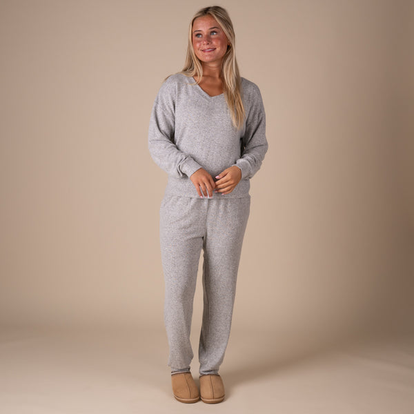 Kimberly C V-Neck Hacci Long Sleeve Lounge Top in Heathered Grey