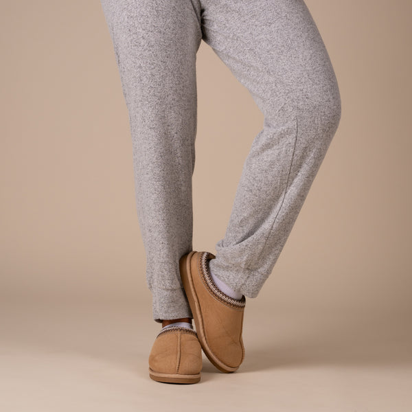 Hacci Lounge Joggers in Heathered Grey