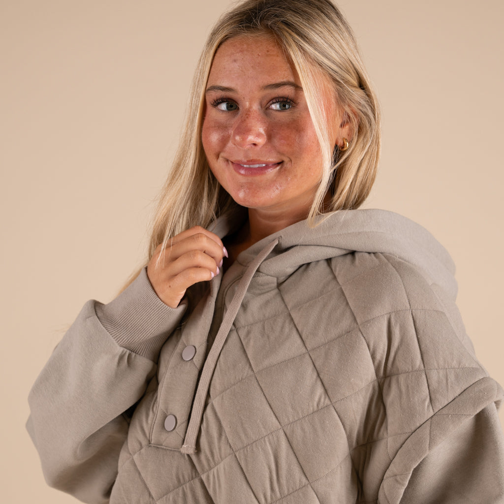 Rae Mode Quilted Knit Hooded Jacket in Stone