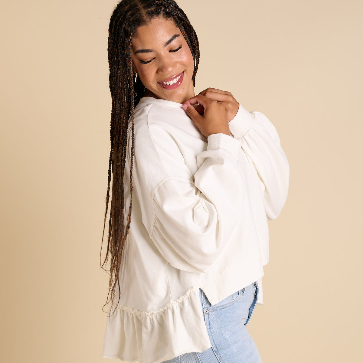 Ruffle Hem Cropped Crewneck Sweatshirt