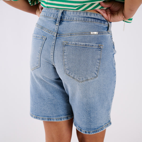 Mid Rise Comfort Medium Wash Bermuda Shorts