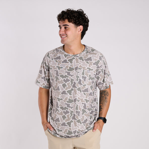 Heather Blend Crewneck Short Sleeve T-Shirt in Dog and Moon Camo