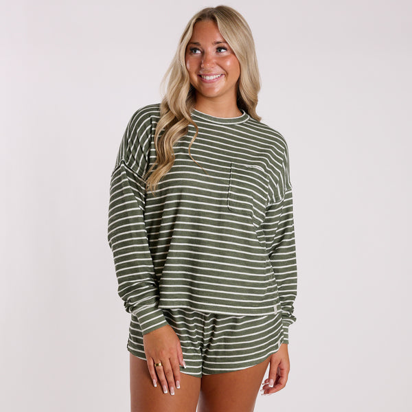 Local Girl Revive Lounge Top in Olive