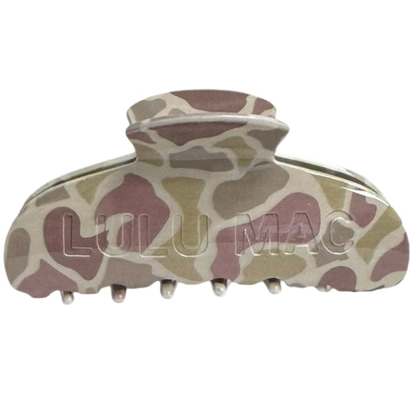 Lulu Mac Claw Clip in Light Camo
