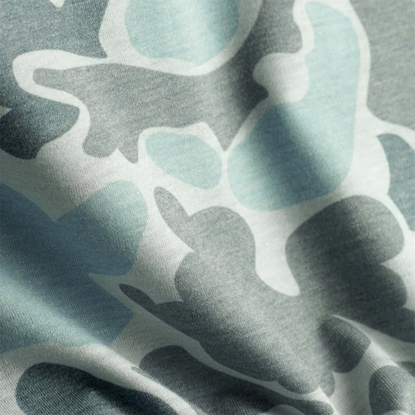 close up of Stackhouse Tech Short Sleeve T-Shirt in silver mallard camo.