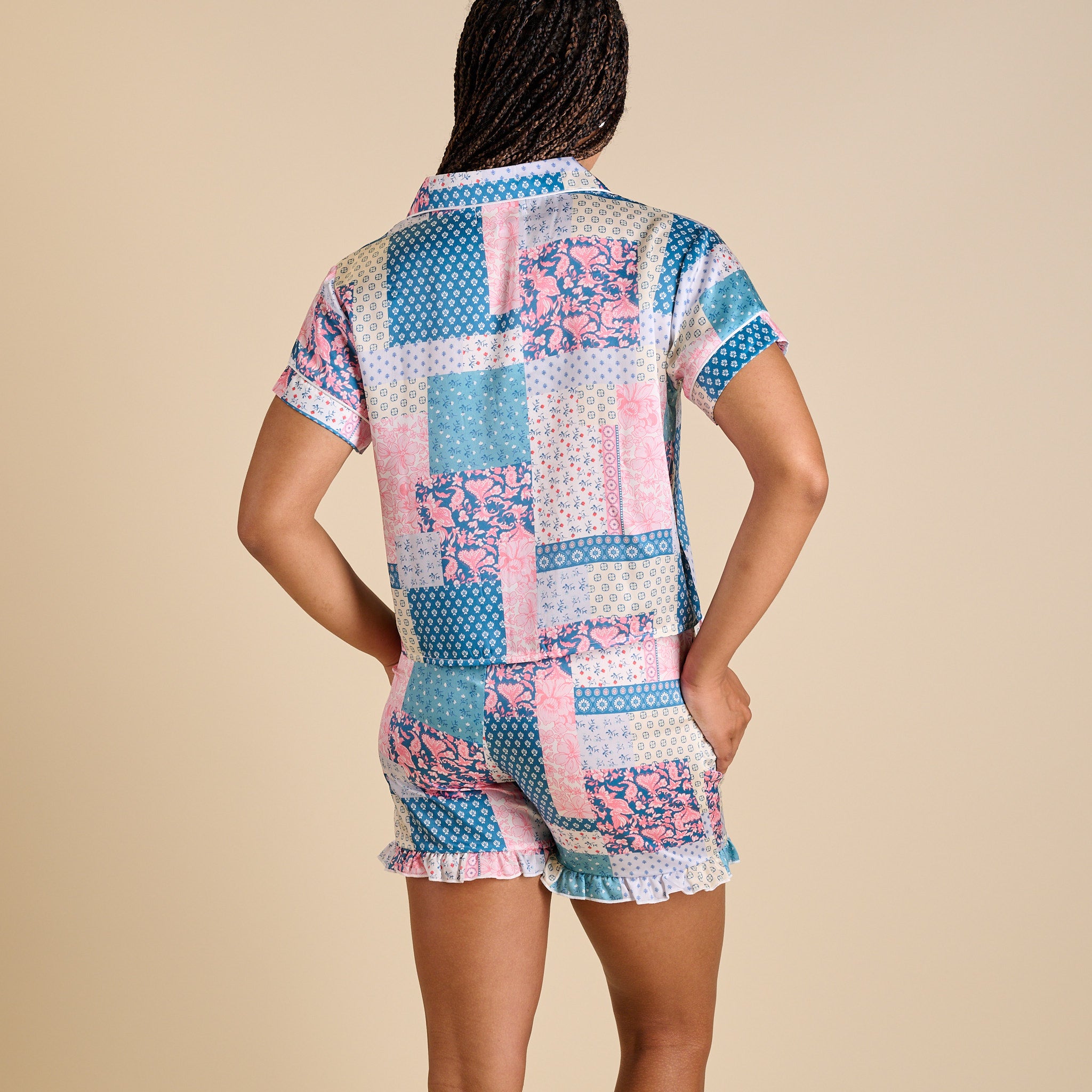Women's Quilt Pattern Pajama Set