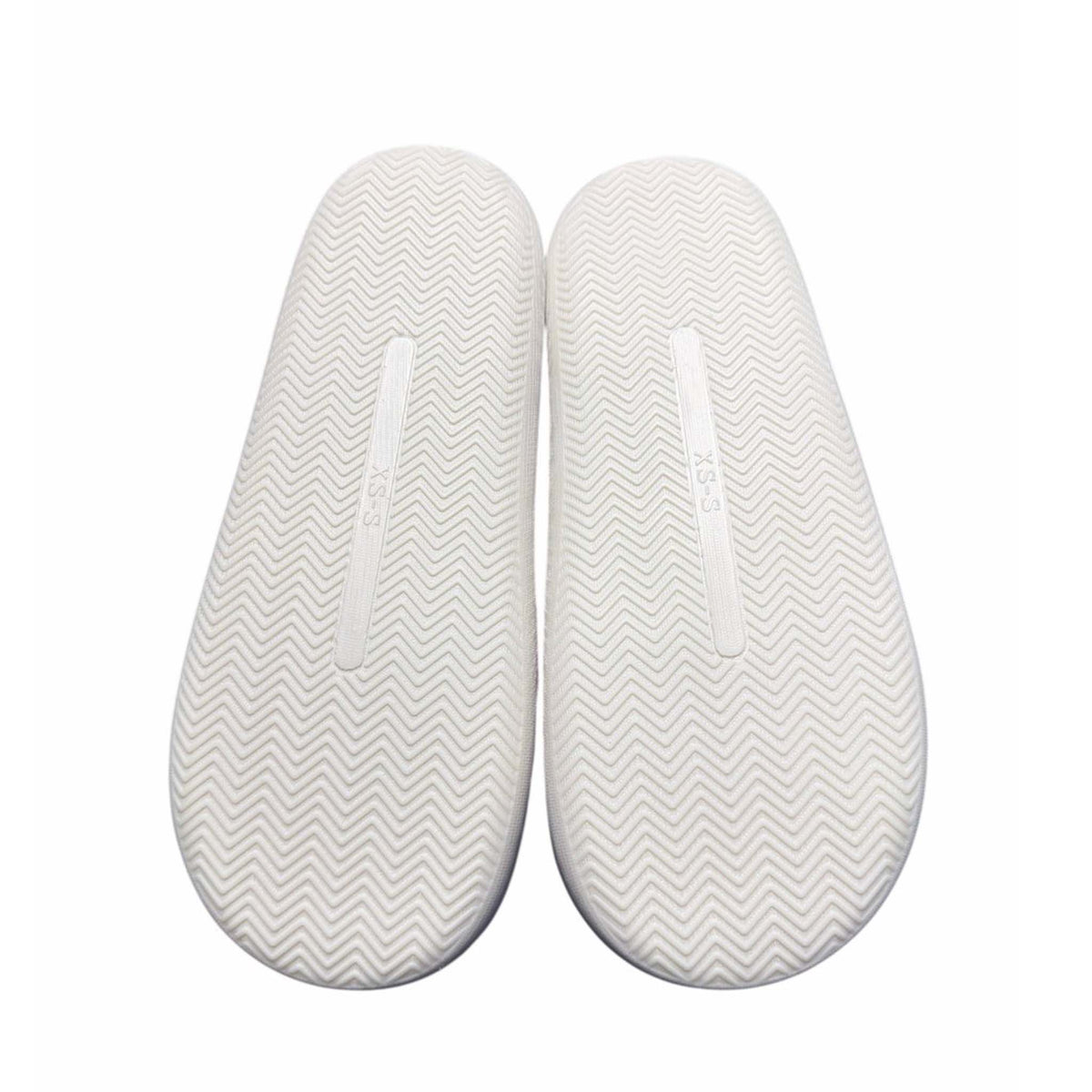 Bottom sole of slippers