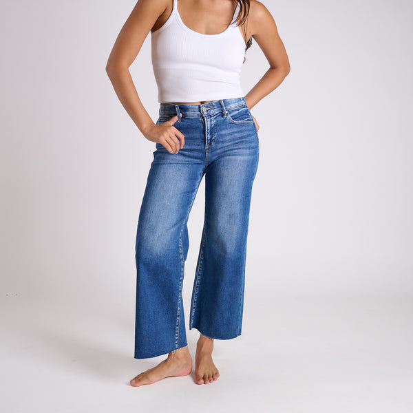 Mid Rise Crop Wide Jeans