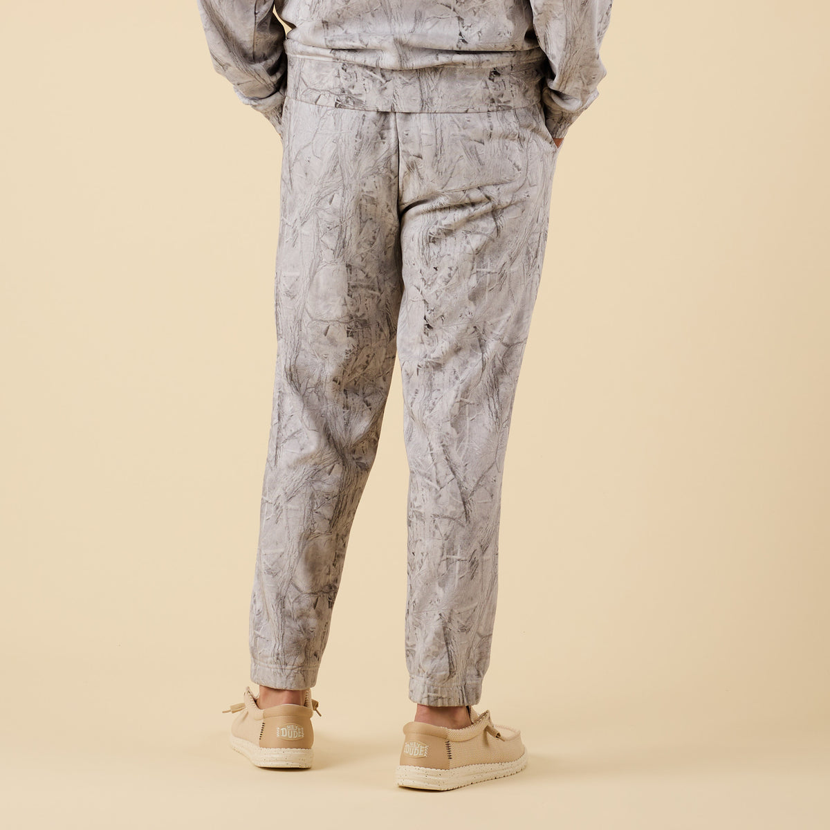 Coast apparel Men's Beaufort Grey Camo Joggers