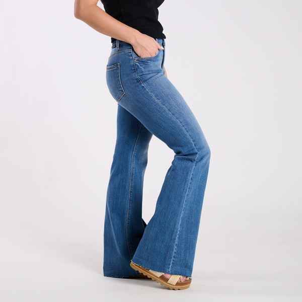 Mid Rise Raw Cut Medium Wash Jeans