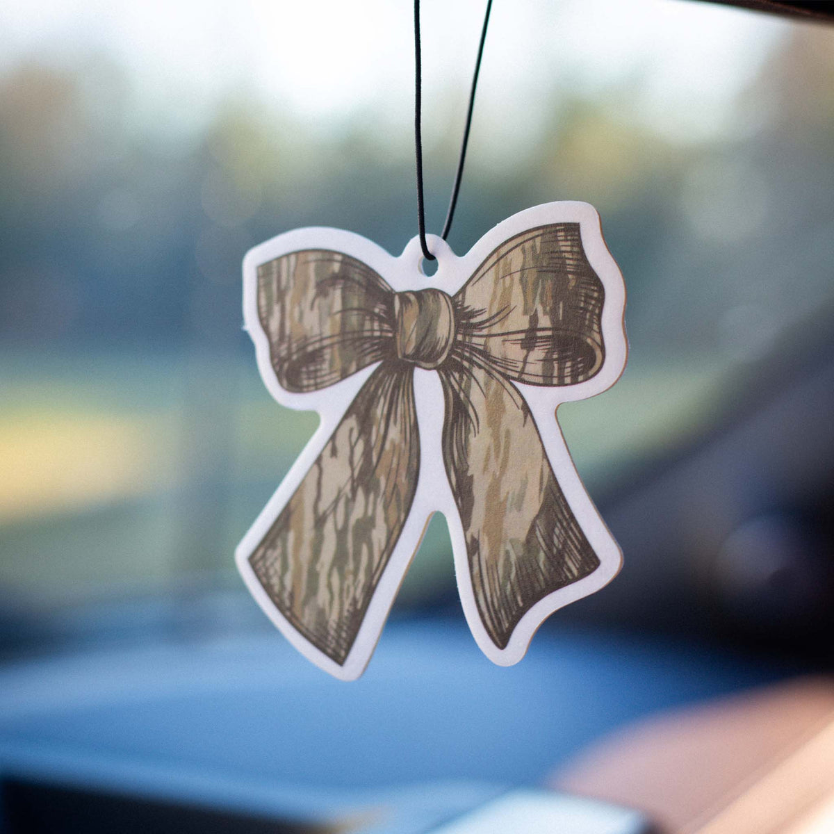 Scent South Lowland Camo Bow Air Freshener in black ice scent
