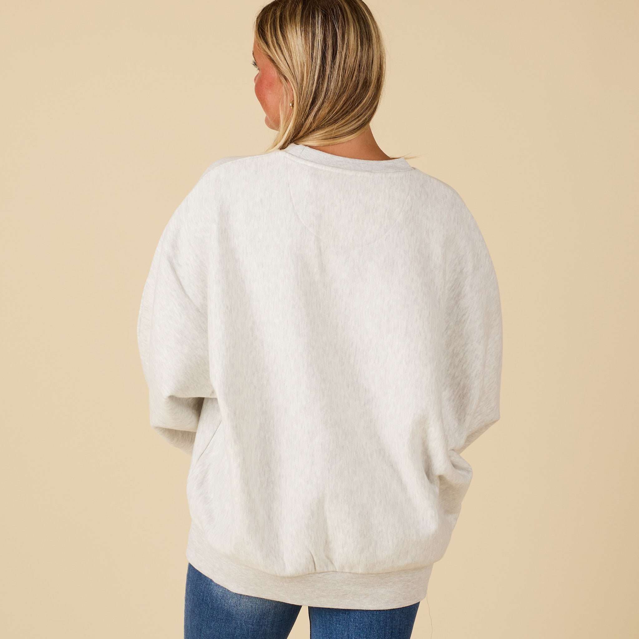 UT Big Text Oversized Sweatshirt