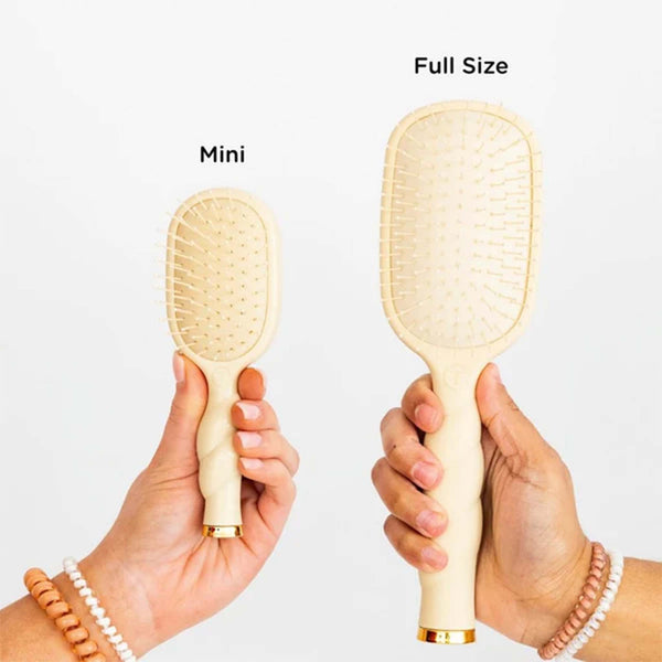 Mini Detangler Hair Brush in Tan
