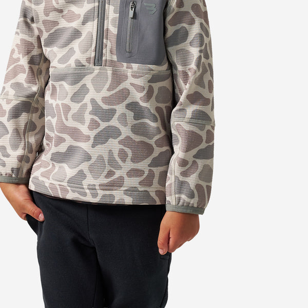 Youth Blaze Tech Half Zip in Classic Deer Camo