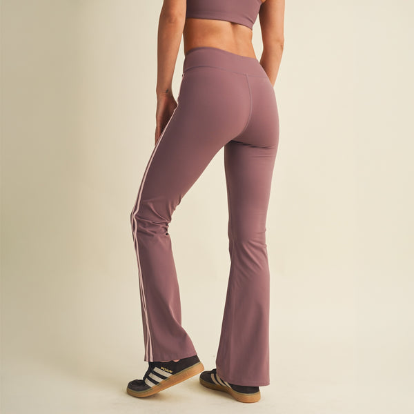 Side Stripe Flare Leggings in Mauve