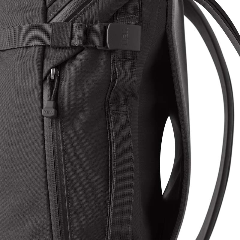 YETI Crossroads® 22L Backpack in Black | Palmetto Moon